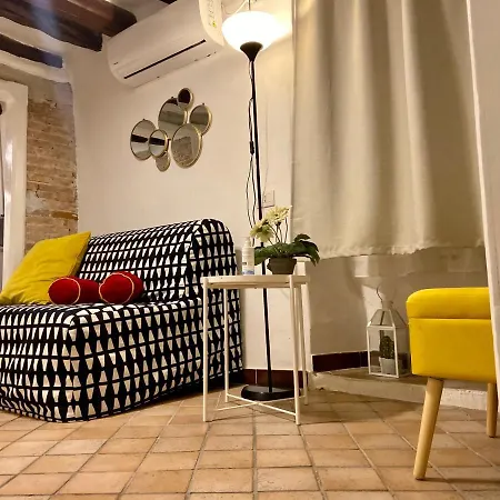 Apartamento La Casetta In Castello Centro